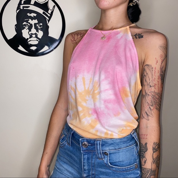 TIE DYE HALTER TANK - Picture 3 of 7